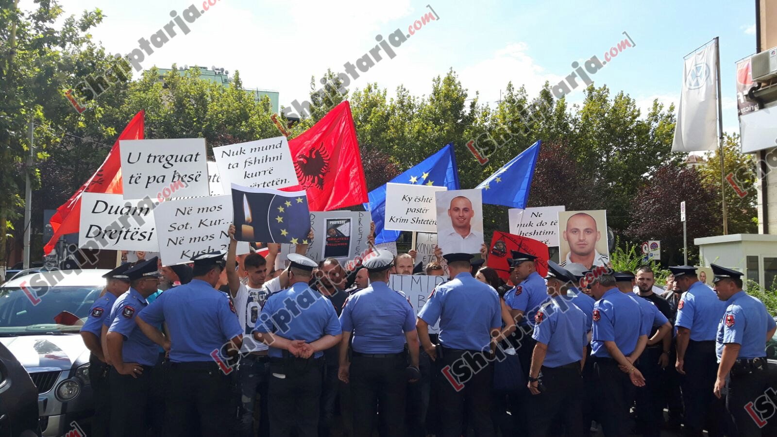 protesta pellumb marknikollaj