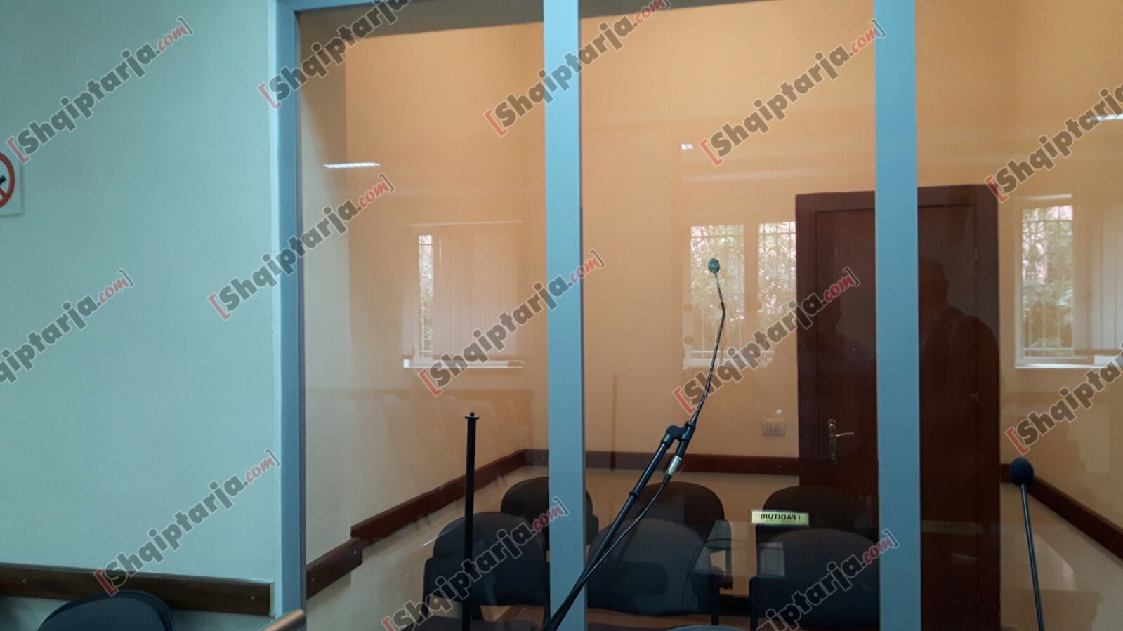 mikrofoni gjyqi kastriot islami