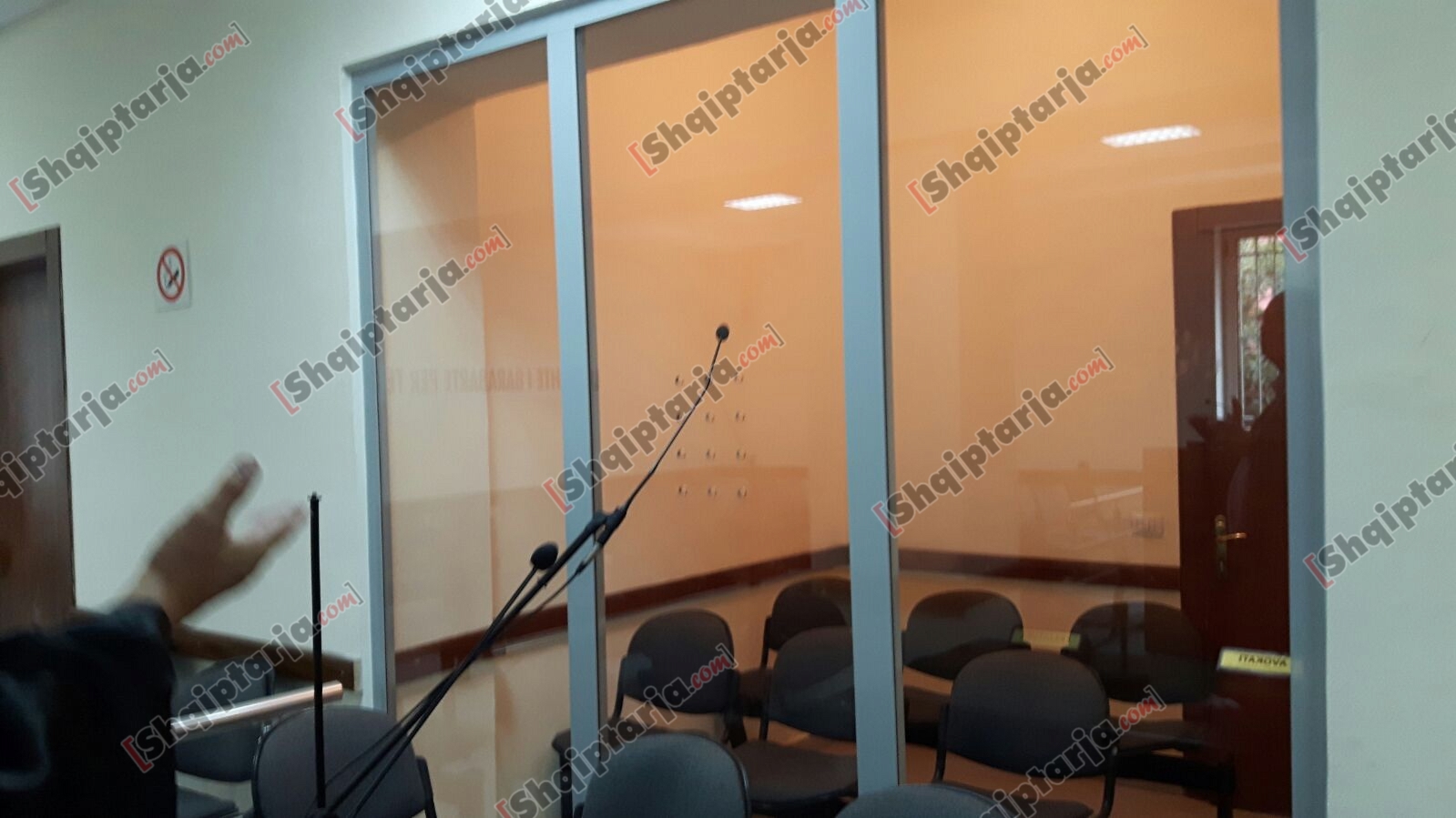 mikrofoni gjyqi kastriot islami