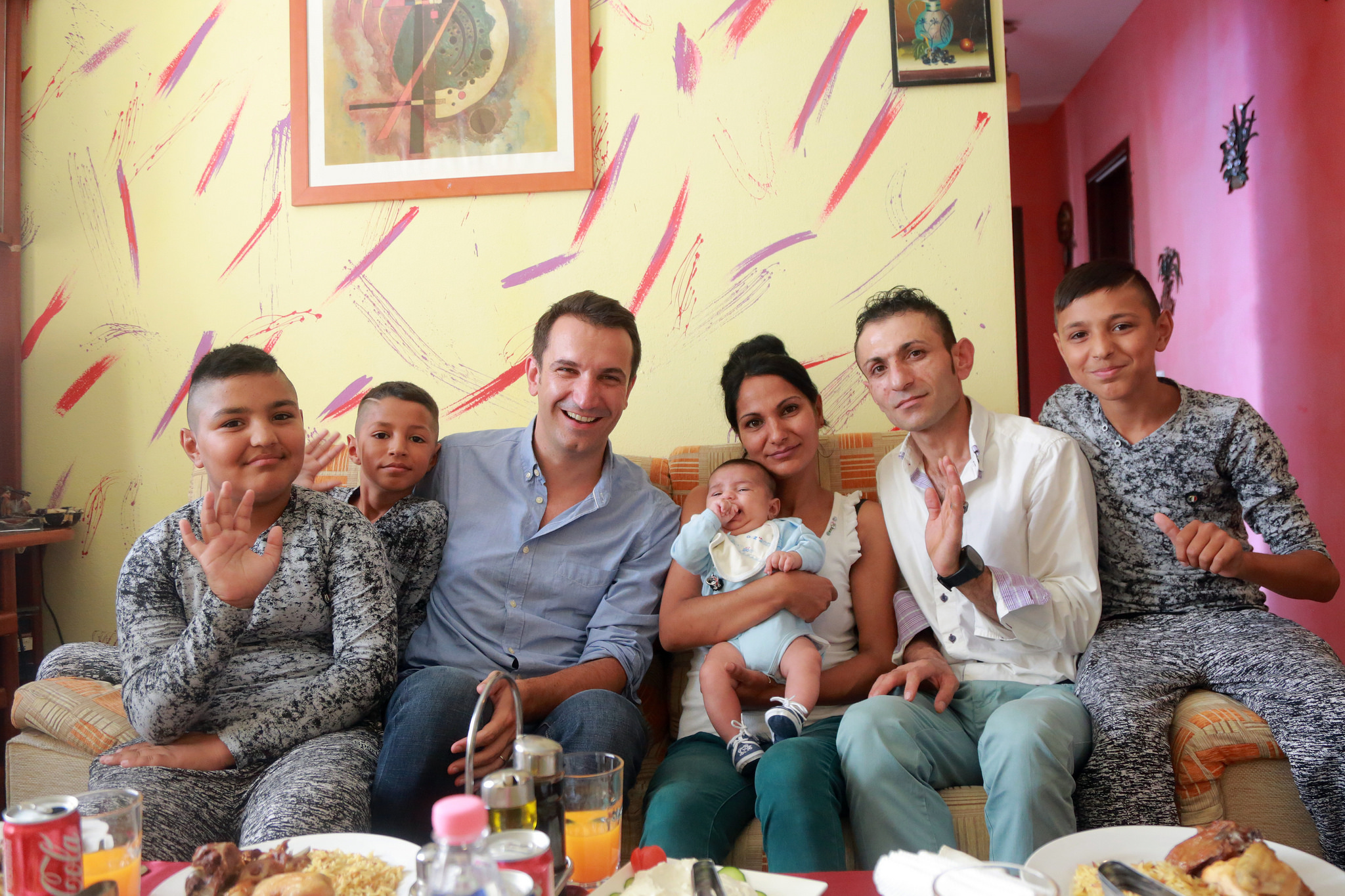 veliaj ne familjen dungaj