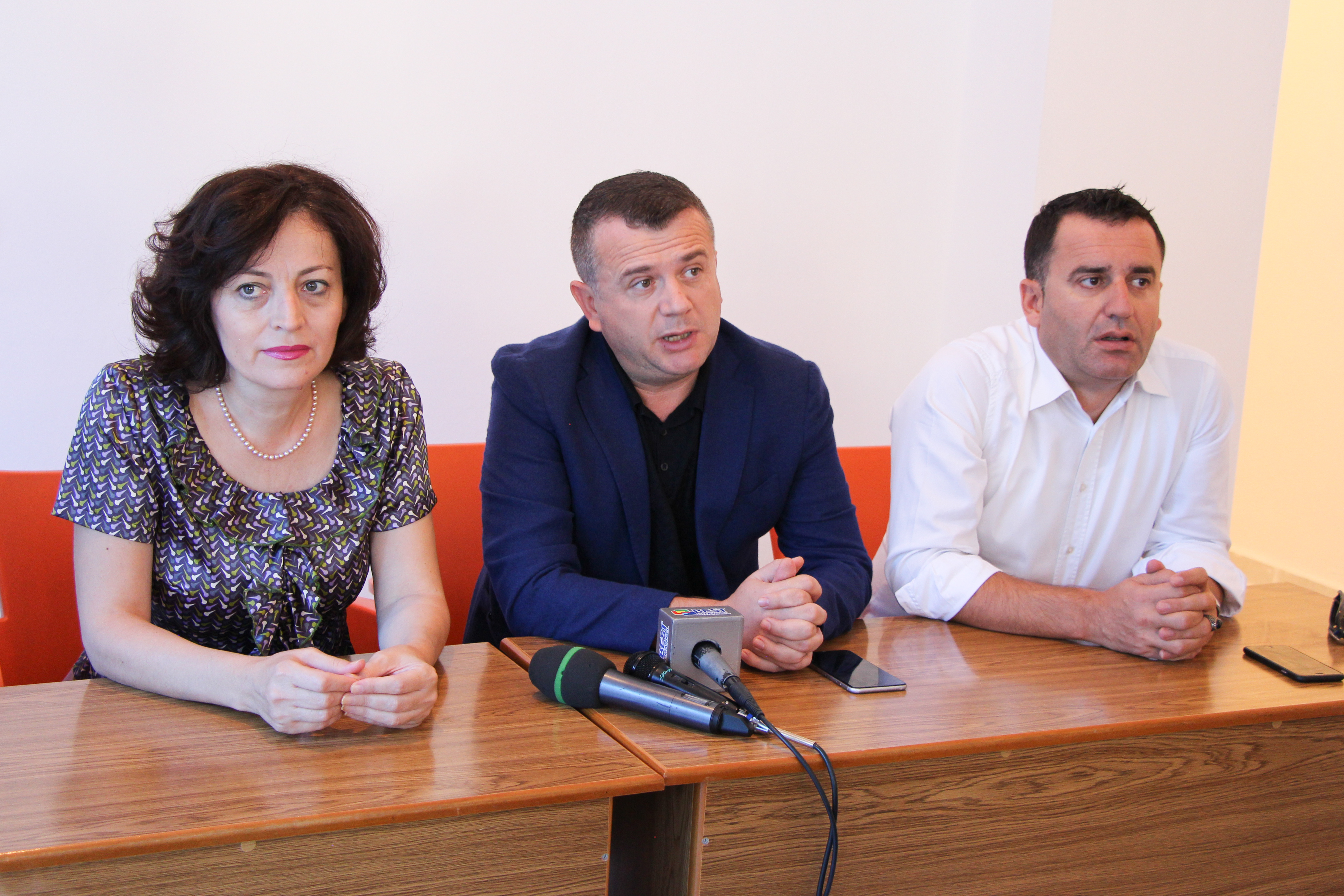 20 banesa ne librazhd