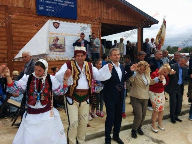 ambs austriak ne kukes