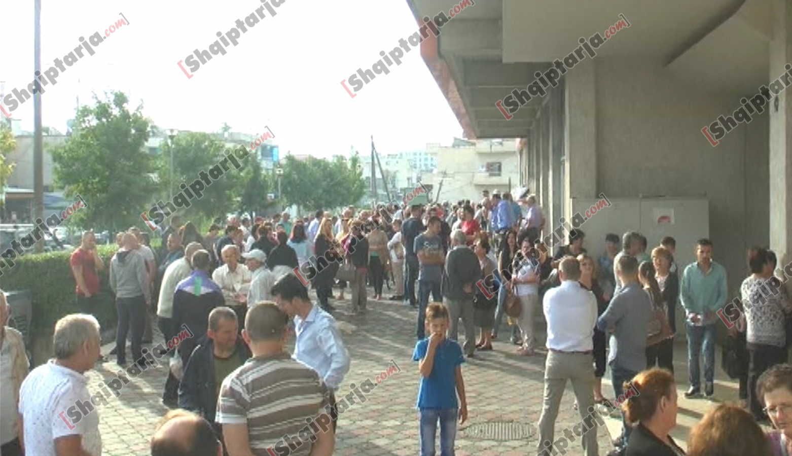 protesta durres per kasat fiskale
