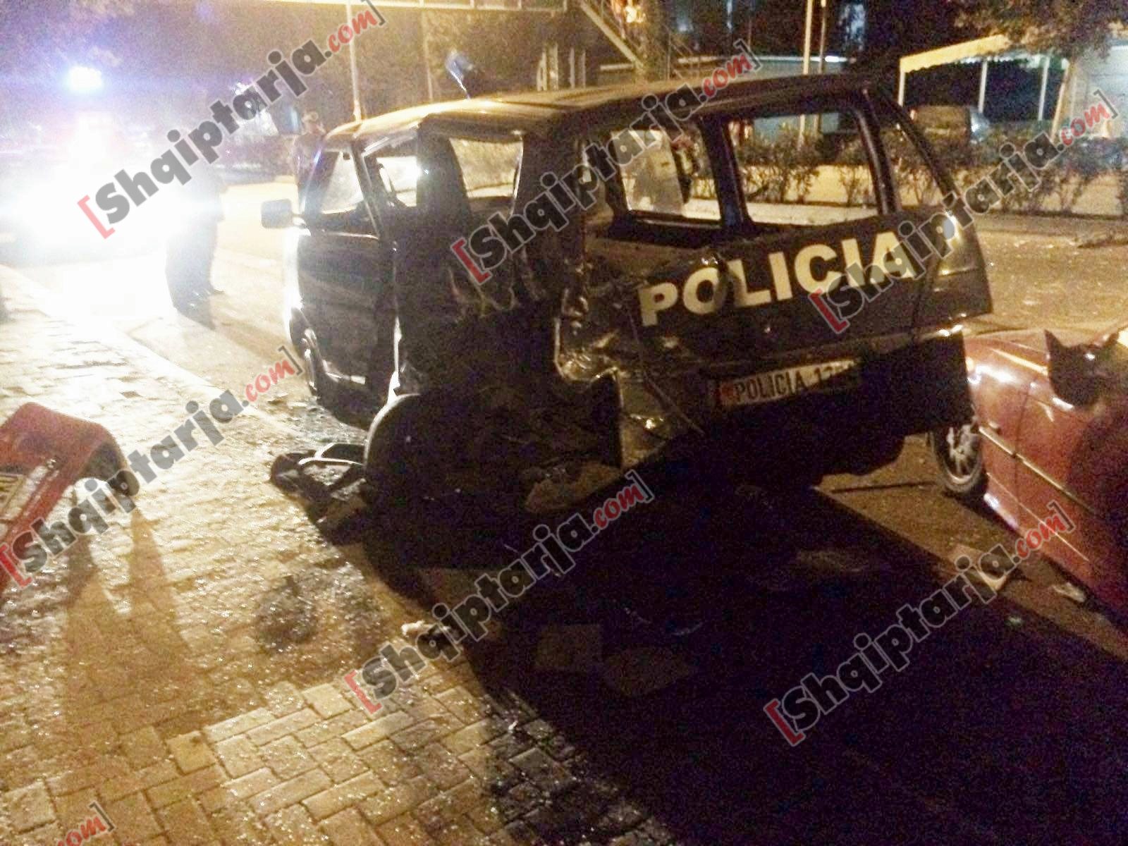 furgoni policise kamez aksident