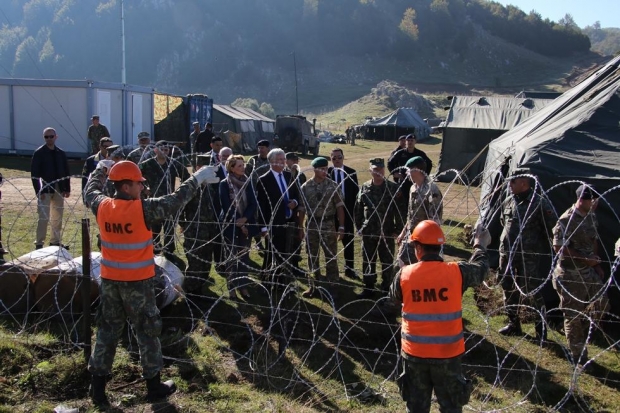 Kodheli fallon ne bize