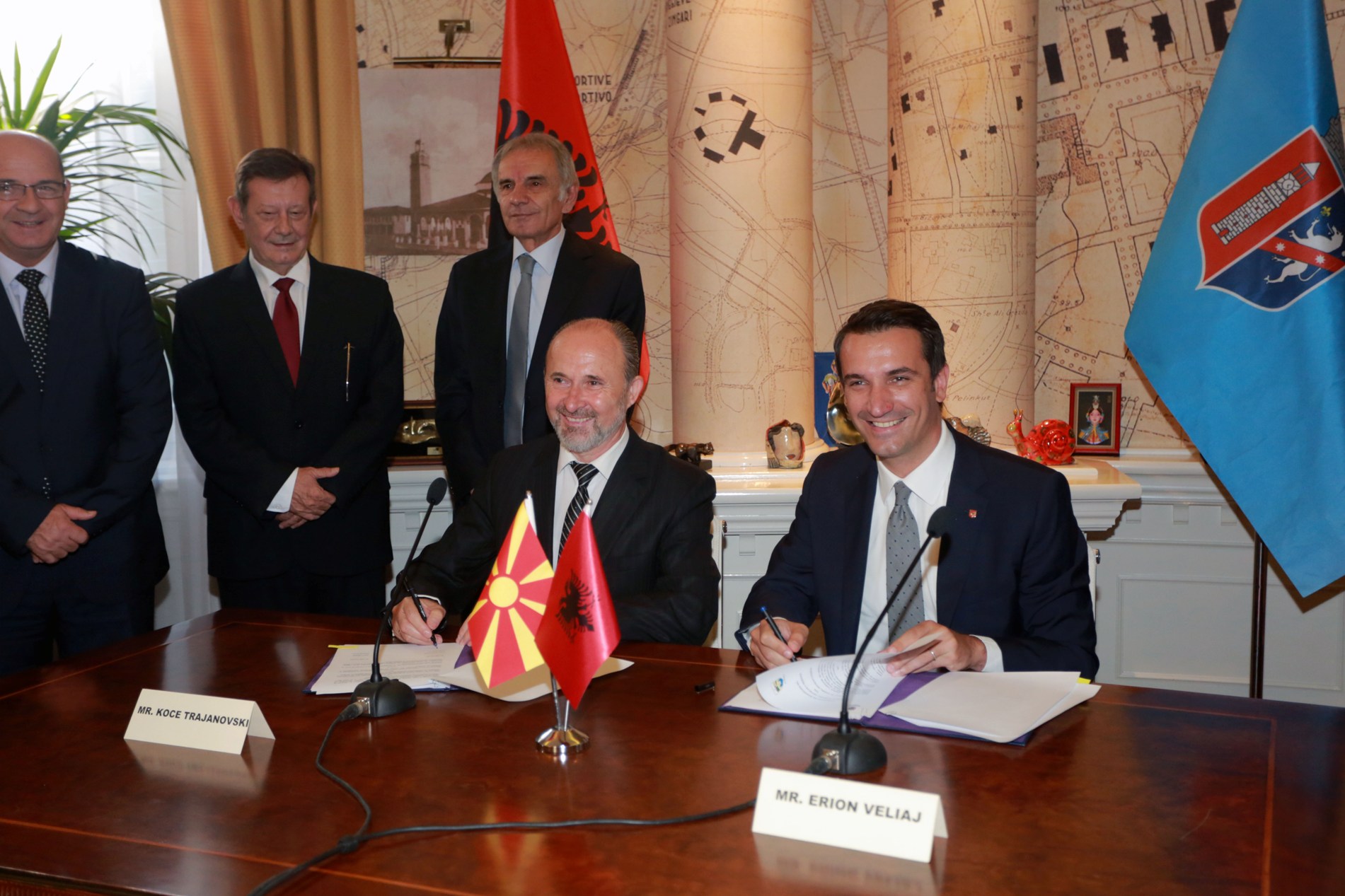 veliaj me trajanovskin