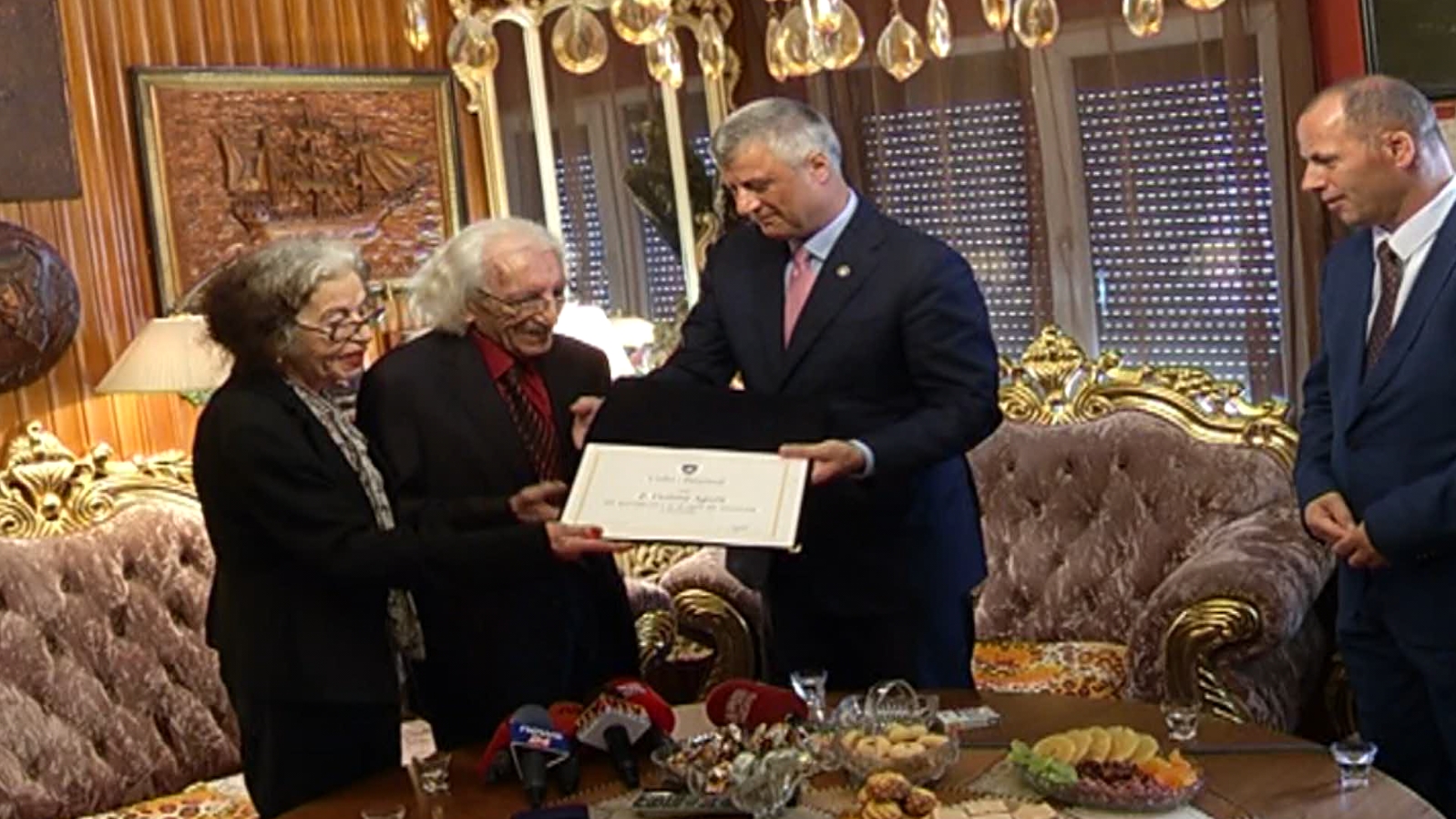 thaci dekoron agollin