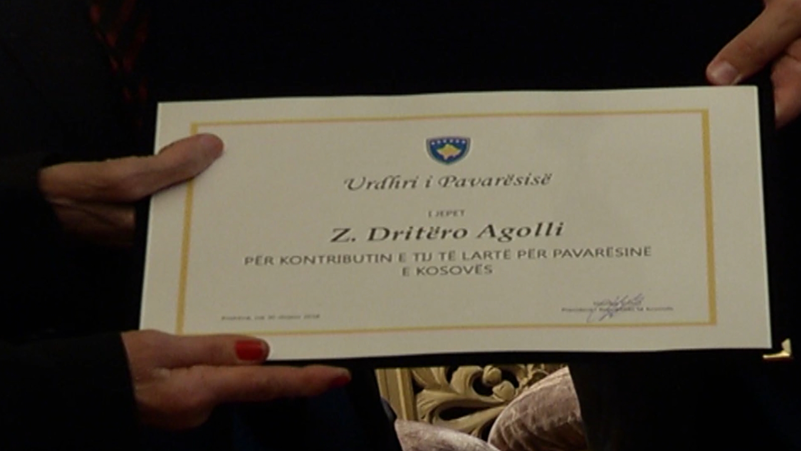 thaci dekoron agollin