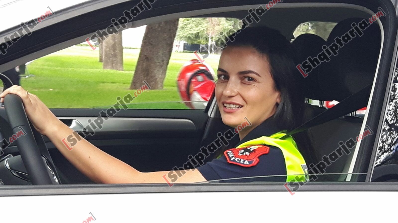 makinat e policise me bateri me karikim