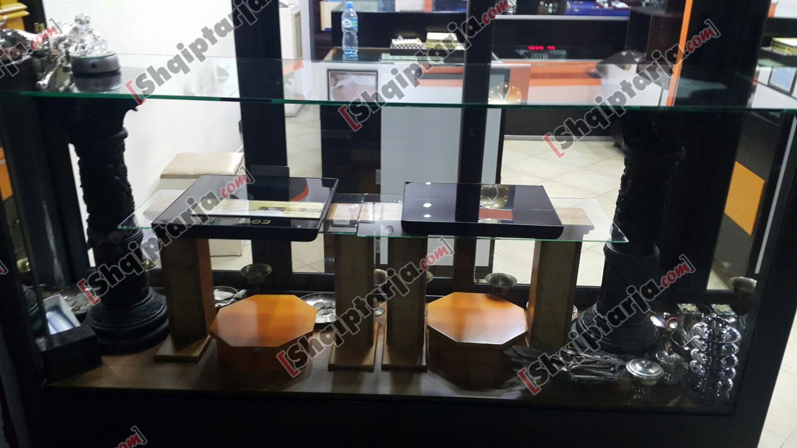 grabitet argjendaria ne tirane