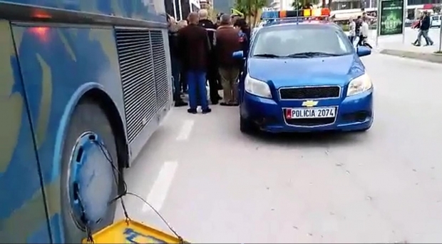 autobus polici