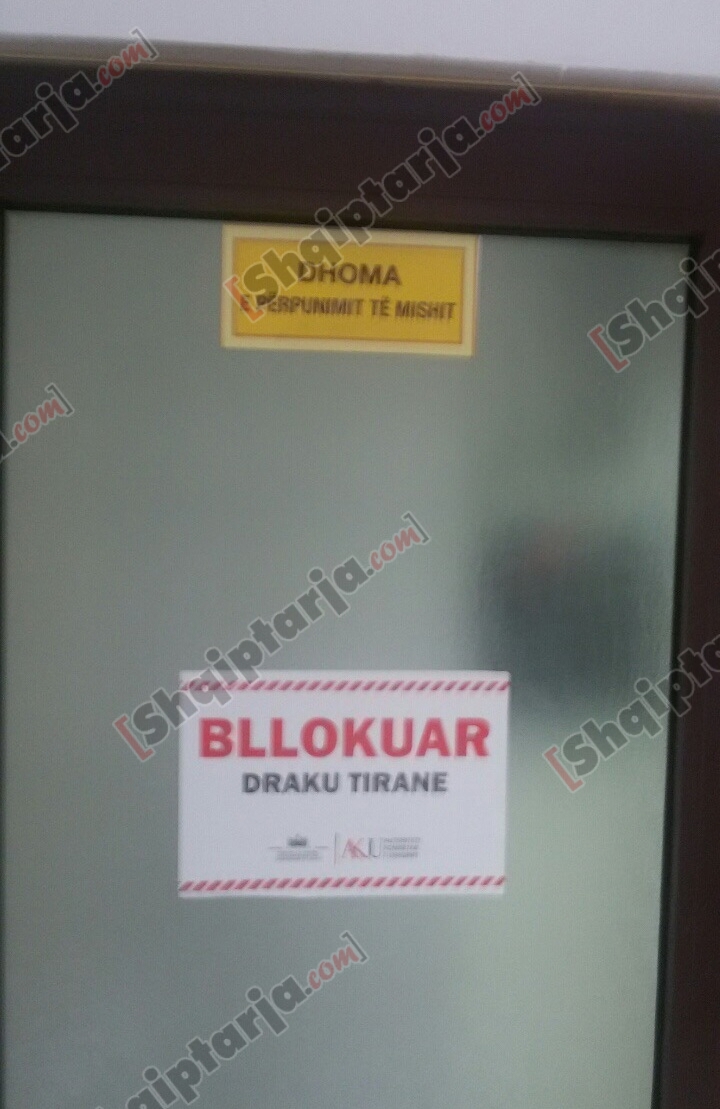 bllokohet dhoma e mishit