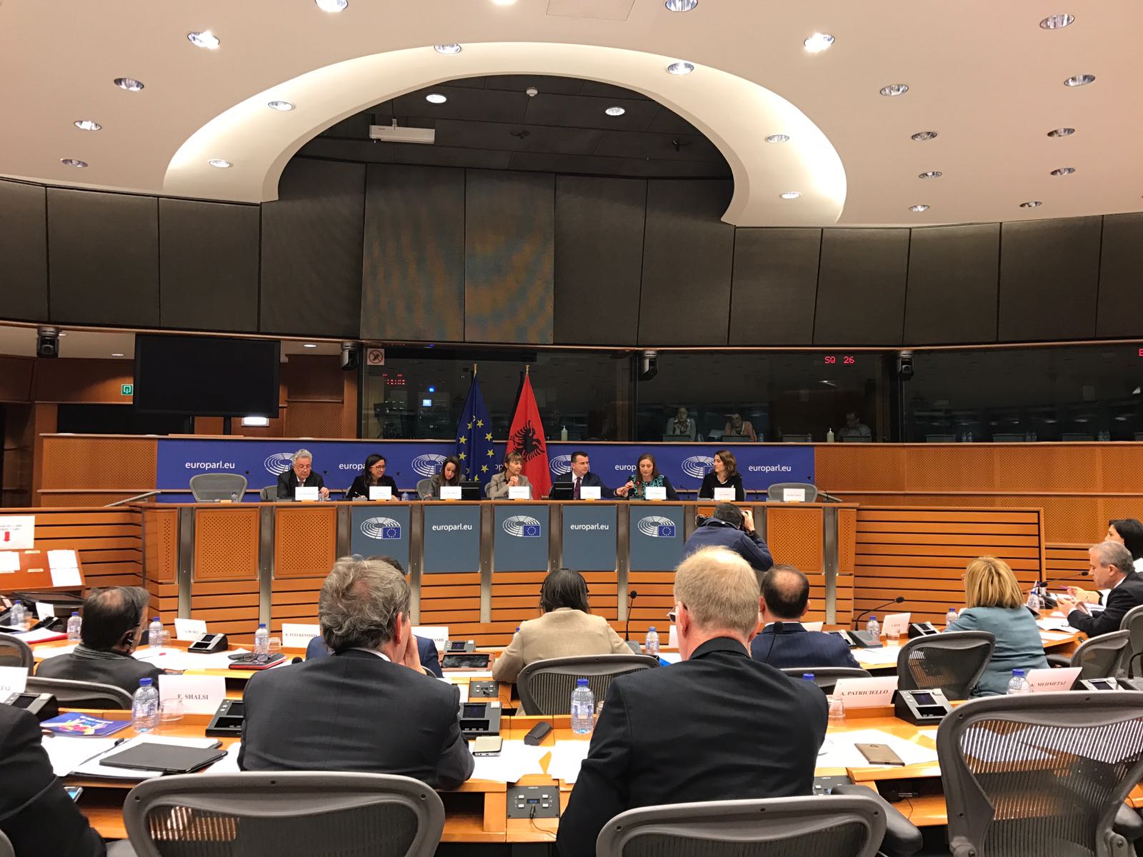 pd ia doli te bllokoje shqiperine