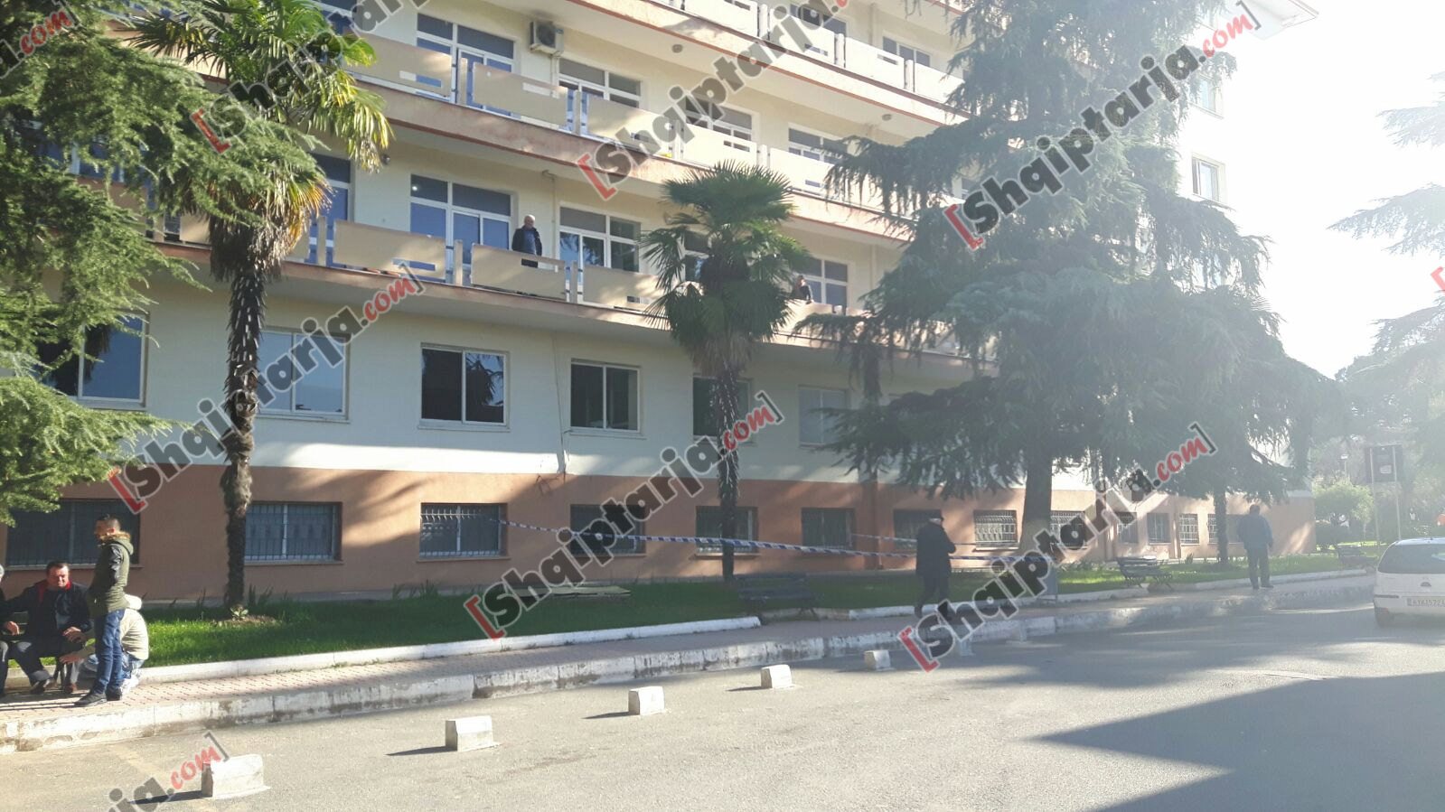 hidhet te nene  tereza per web