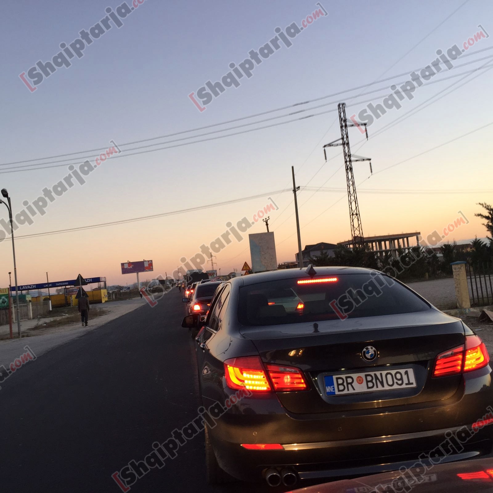 Bllokohet superstrada tirane mamurras