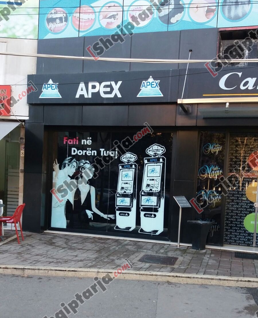 grabitet kazinoja tirane