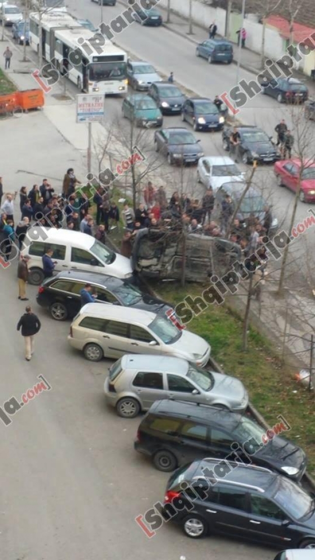 aksident te kthesa kamzes