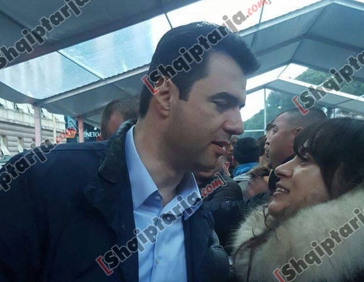 basha me bashkeshorten te cadra