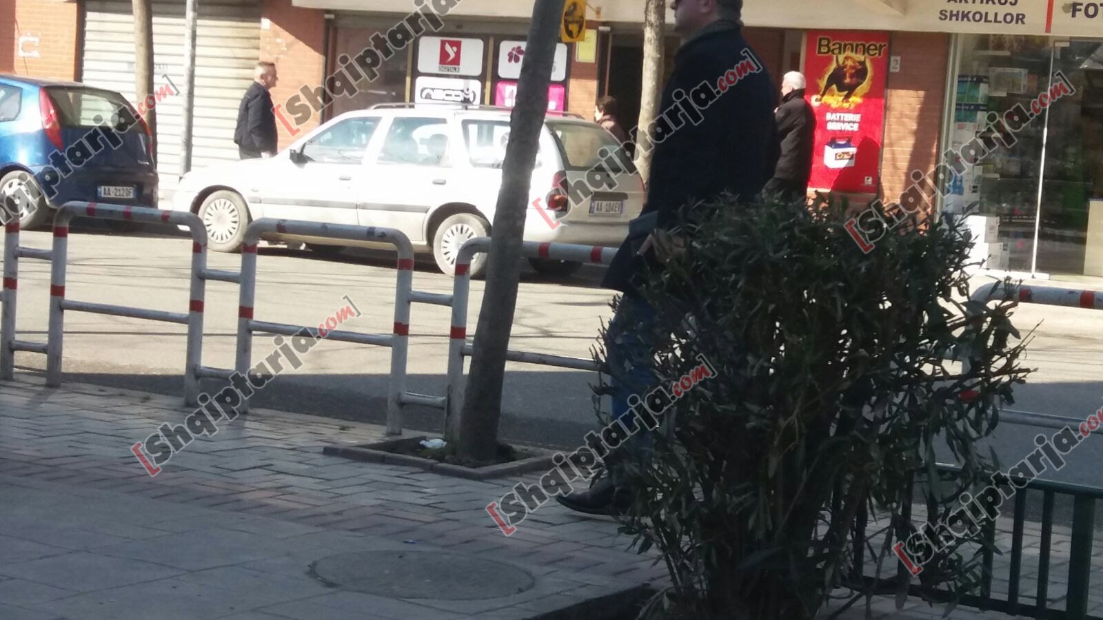 laprake qendra grabitur