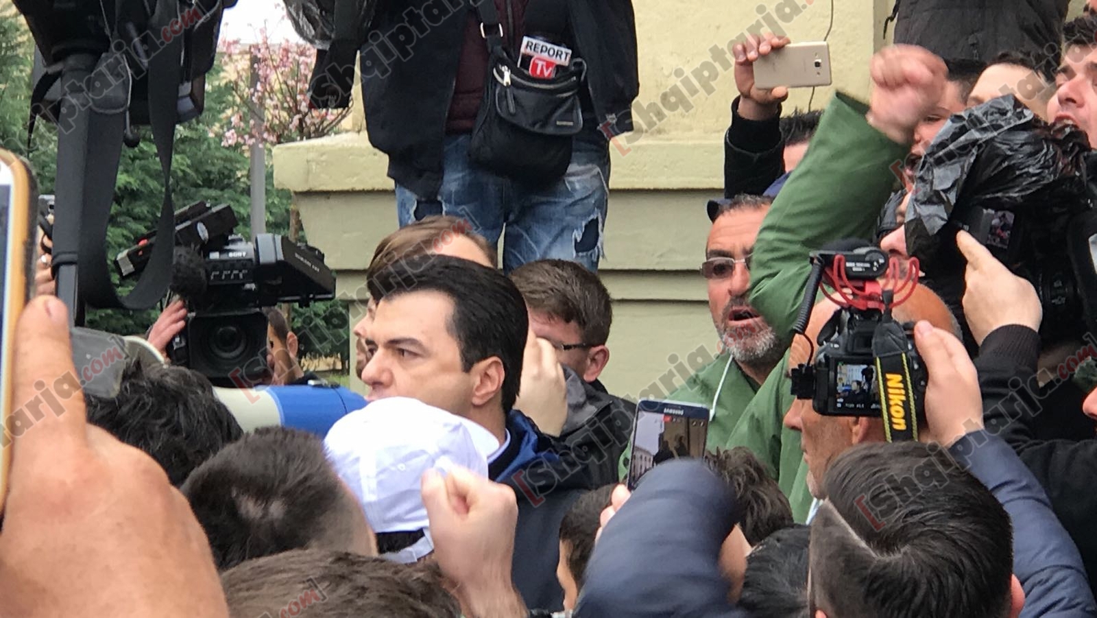 basha me zharrezjotet