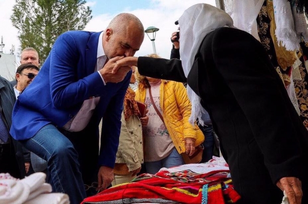 rama puth duart e nenes