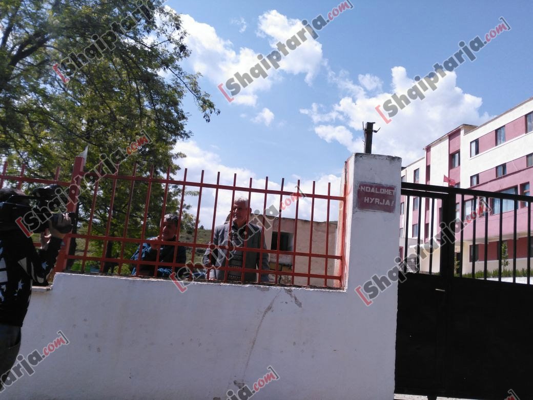 digjen te azili polican