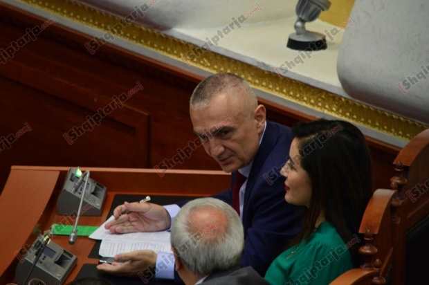 meta ne pritje te votimit