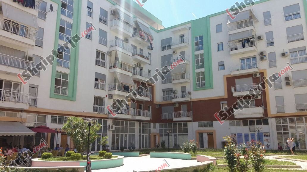 pallati punonjesit te shish te kercenuar