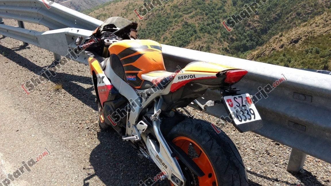 aksident me motorr rruga kombit