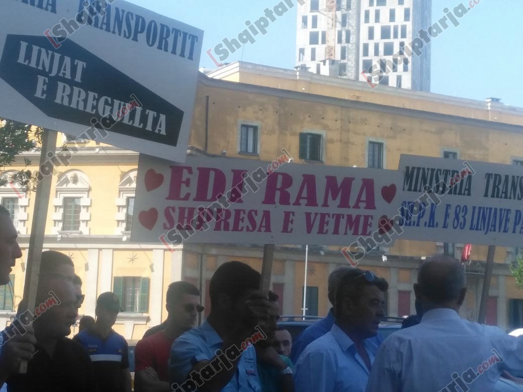 protesta linjave te autobuseve