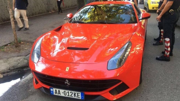 Ferrari Tirane
