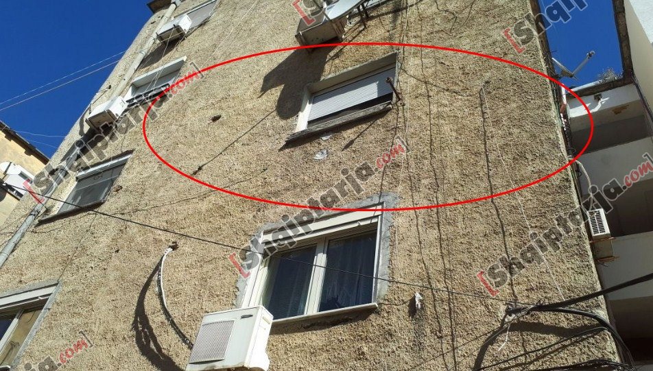 grabitet shtepia nena gjiknurit liria