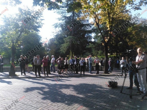 mbeshtetesit e tahirit