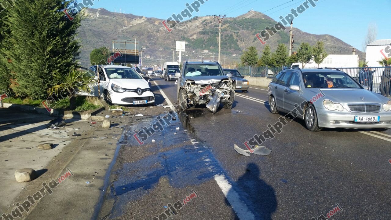 aksident elbasan