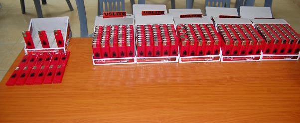 cakmaket me shqiponjen koke poshte