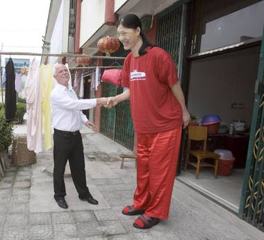 gruaja me gjate ne bote