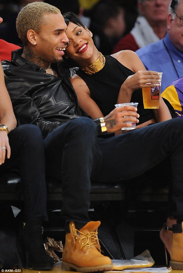 rihanna chris brown