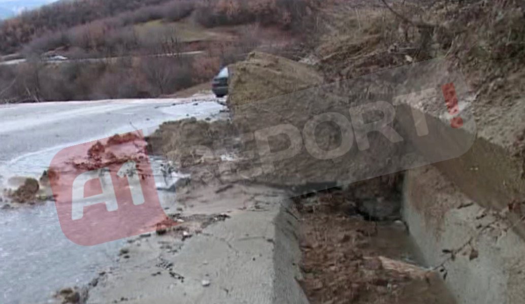 elbasan shembet ura rruge prishur