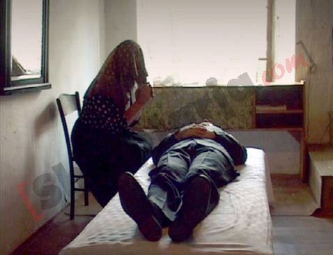 ekspozite me paris nga paci