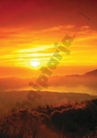 Lindje dielli në malin Batur me logo