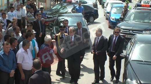 pershendesin berishen me grusht