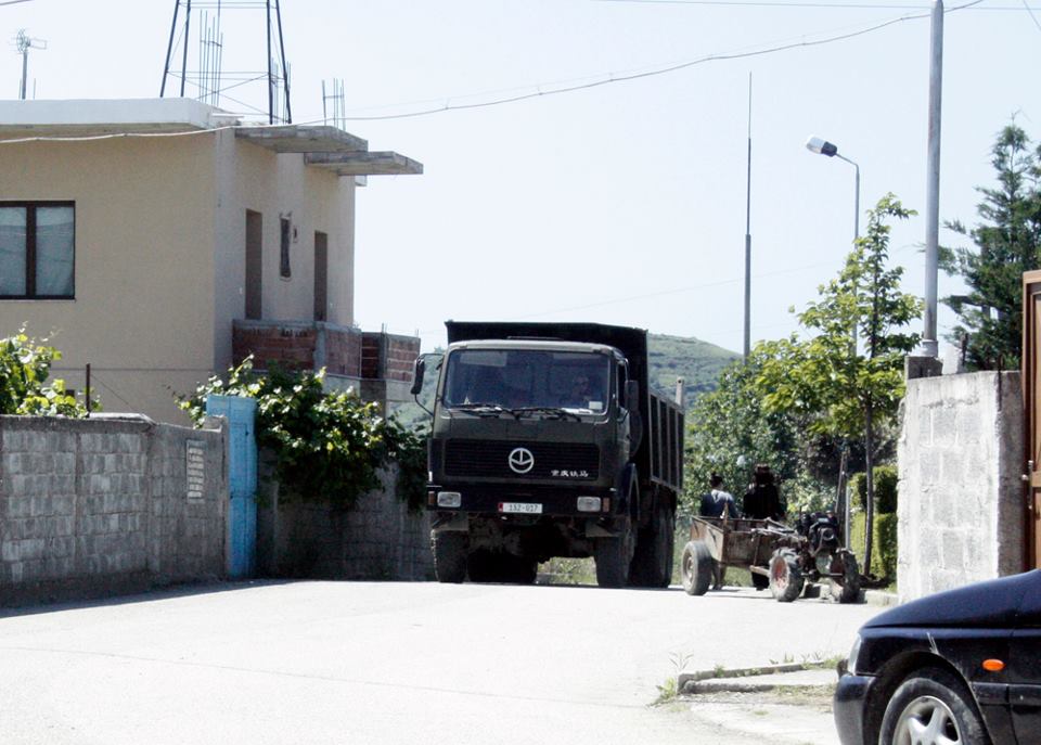 makine ushtrie alfred peza 