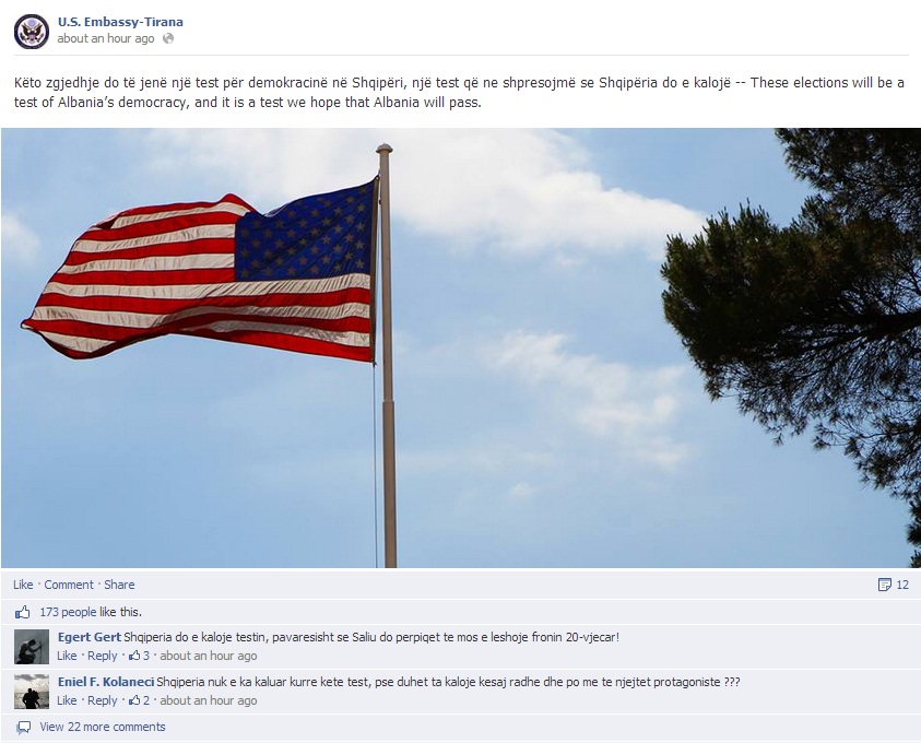 Ambasada Amerikane ne FB