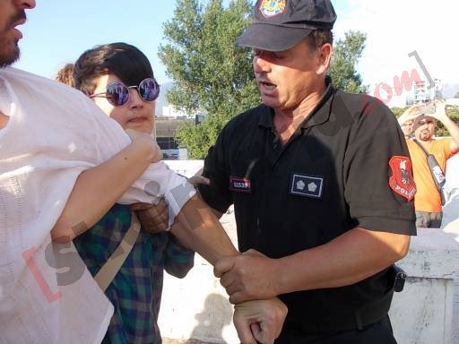  	protesta pro turqve ne shqiperi 