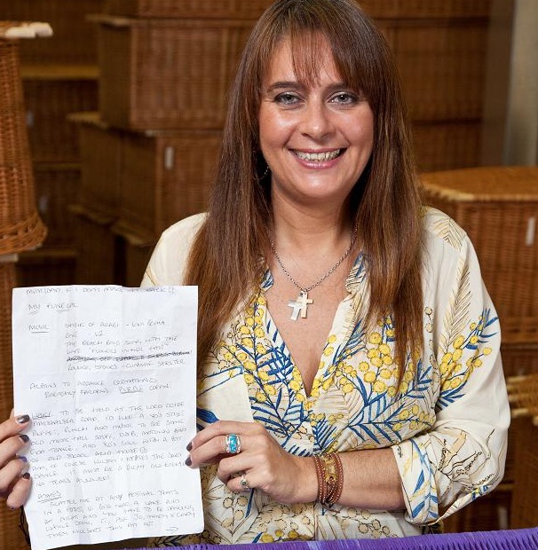 angelica bull, funeral, planifikim, britani