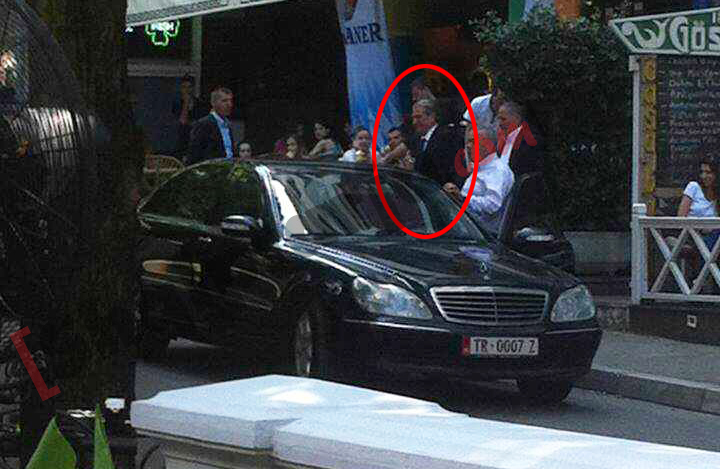 berisha duke dale nga shtepia 