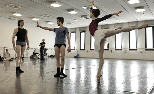 Eris Nezha  Petra Conti 