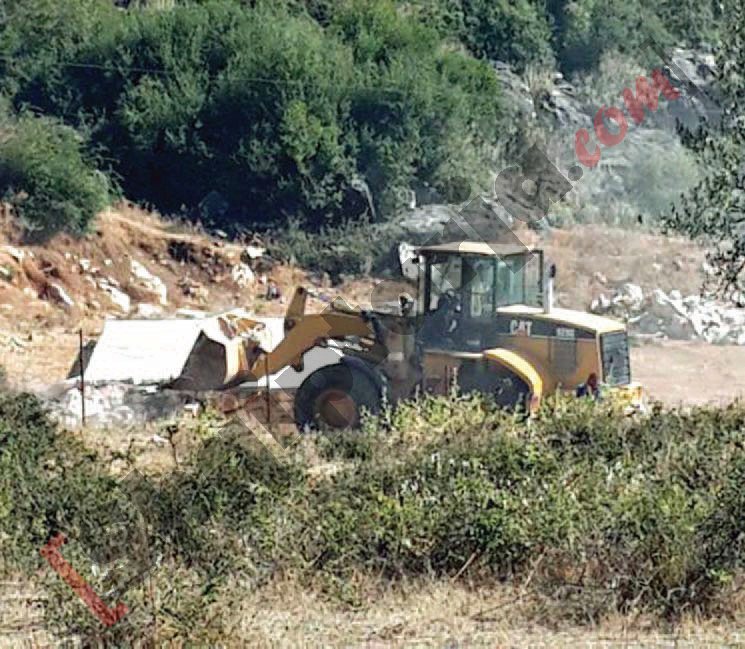 prishje e ndërtimeve pa leje në Ksamil 3 me logo