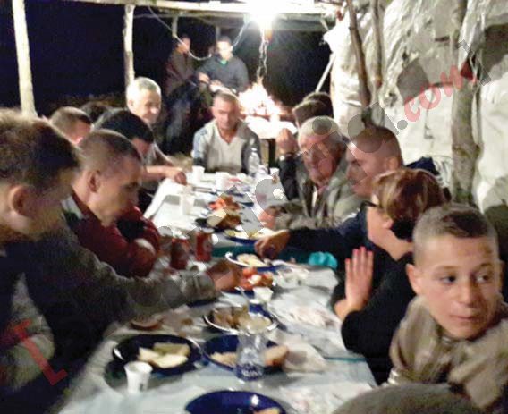 Darka në malin e shenjtë me logo