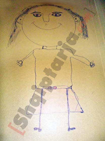 Vizatim i vëllait të vajzës me logo